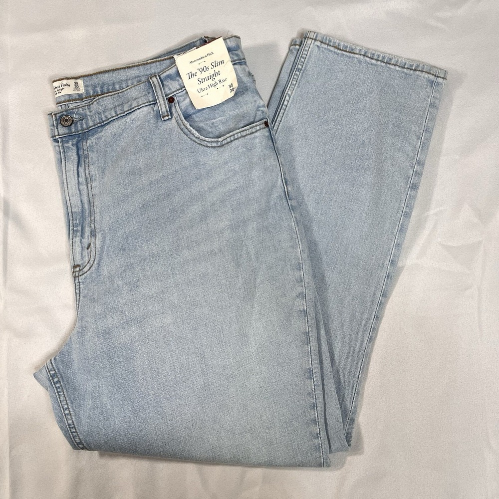 Abercrombie & Fitch Women 90s Slim Straight Ultra High Rise Jeans Size 35 / 20R